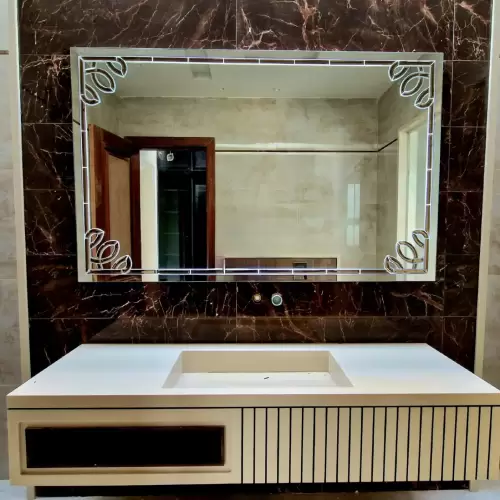 artistic bathroom mirrors